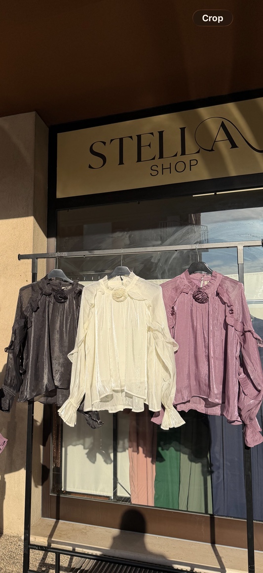 Blusa con Ruches e Rosa