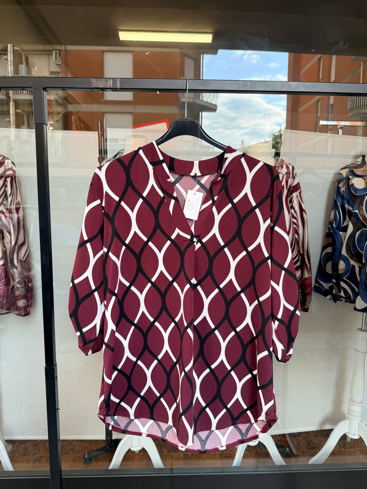 Damenbluse mit Muster