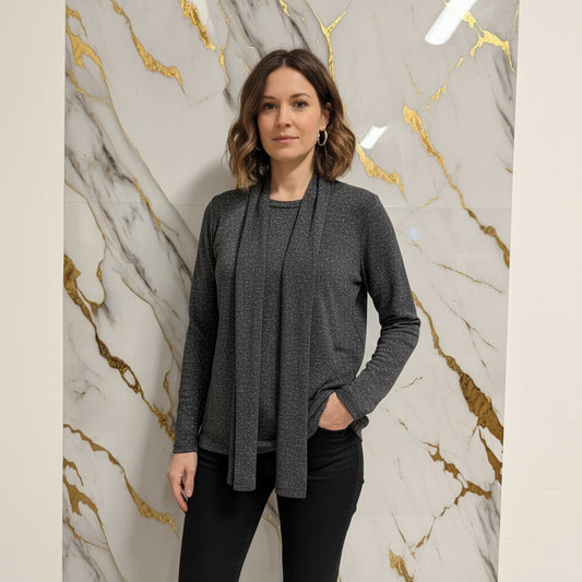 Maglietta con Sciarpa Inclusa