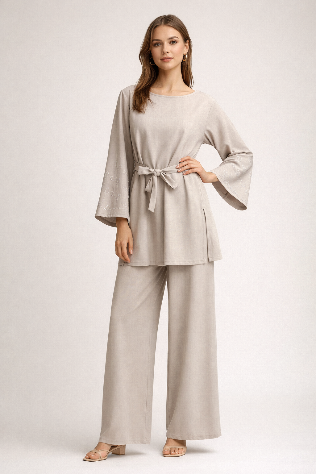 Completo Donna Elegante con Ricami Cristali – Taglia Unica