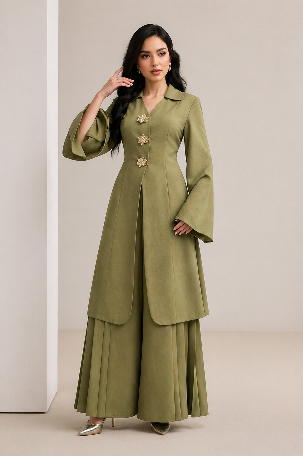 Completo Elegante con Bottoni Gioiello