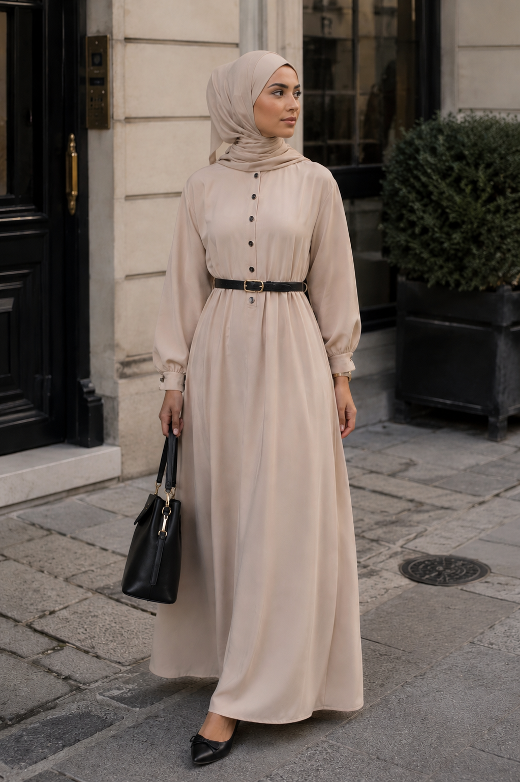 Amal Button Abaya