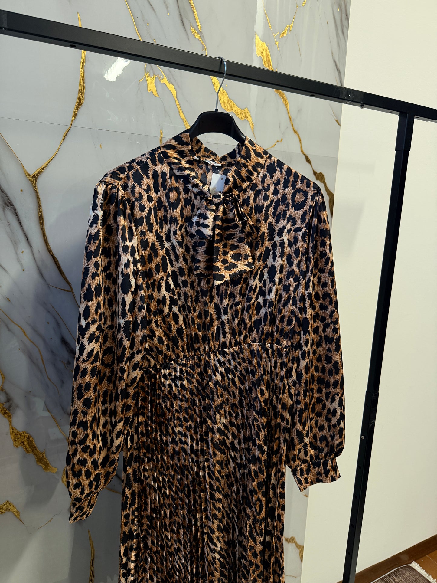 Abito Leopardato con Fiocco – Stella Shop