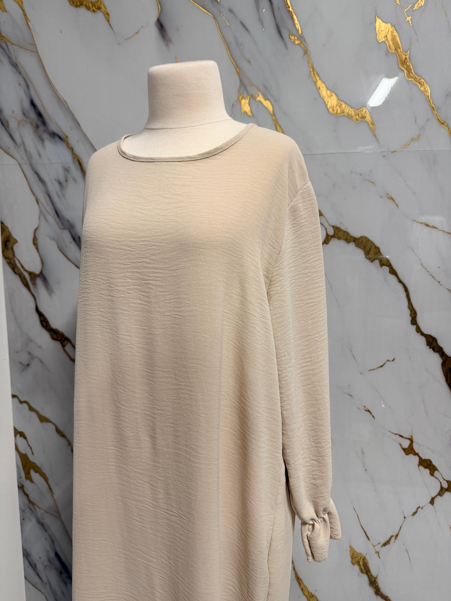 Abaya Semplice Taglia Unica – Comoda per Ogni Giorno