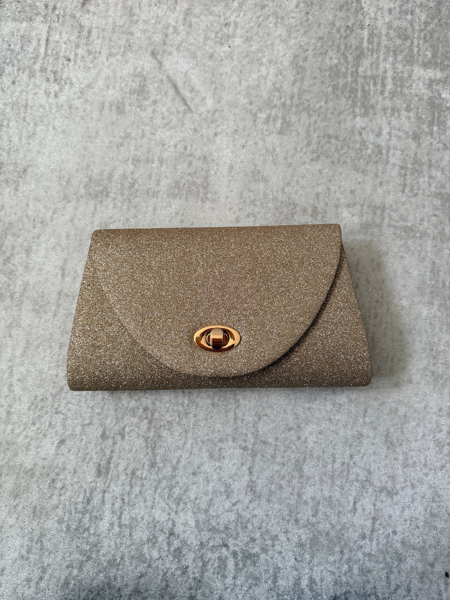 Clutch con Finitura Brillantinata