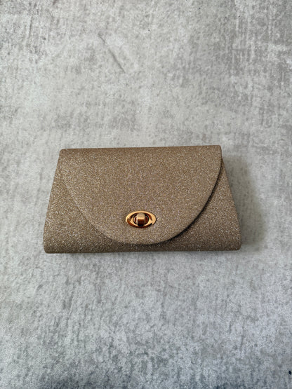 Clutch con Finitura Brillantinata