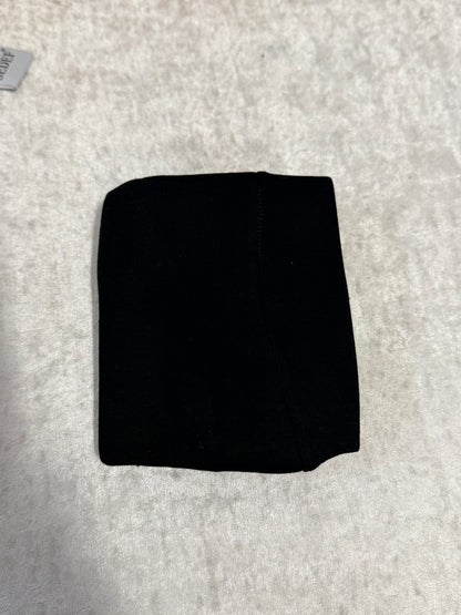 Cuffia con gomma sotto