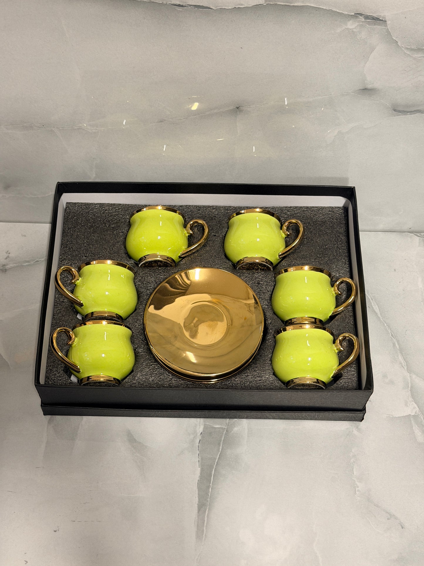 Kaffee-Set Pistachio Elegance – 6 Tassen und 6 Untertassen