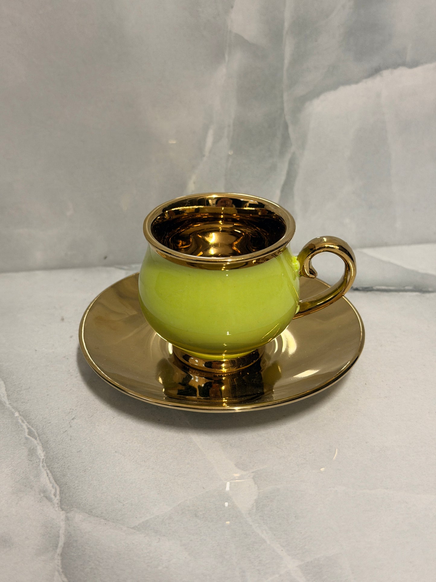 Kaffee-Set Pistachio Elegance – 6 Tassen und 6 Untertassen
